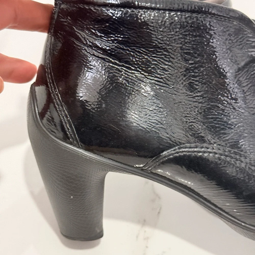 ECCO Sculptured 65 Lace-Up Ankle Boots in black patent‎ leather 7